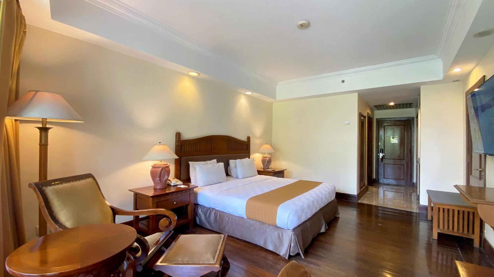 Lorin 5* Surakarta (Solo)